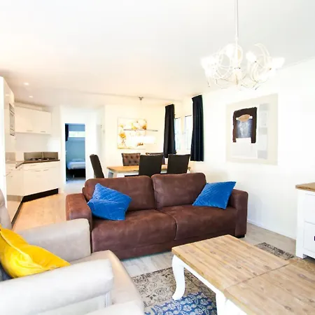 Vakantiehuis Holiday Type D.16 *