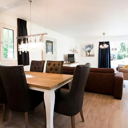 Vakantiehuis Holiday Type D.16 *